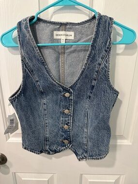 Aritzia Denim Crop Vest in Washed Blue